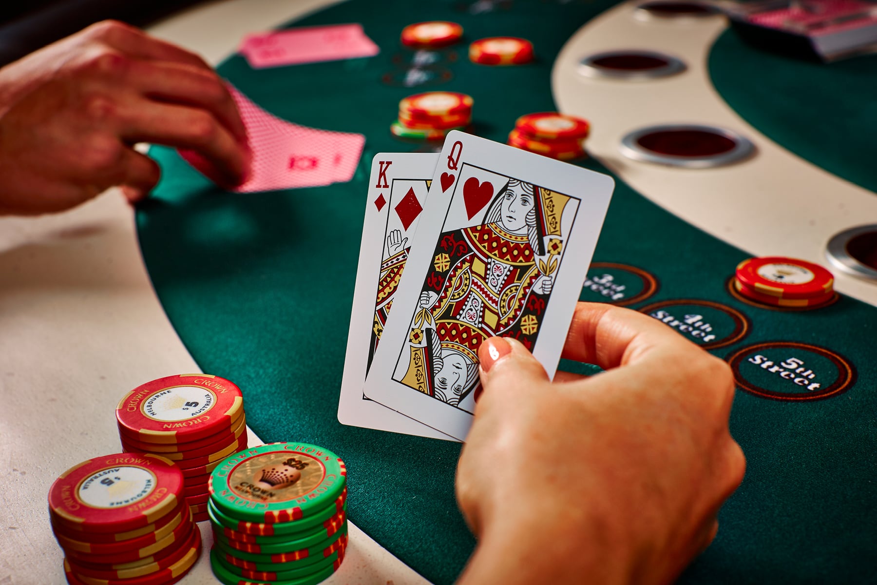Slot Makinelerinde Hızlı Kazanma: Stratejiler ve İpuçları